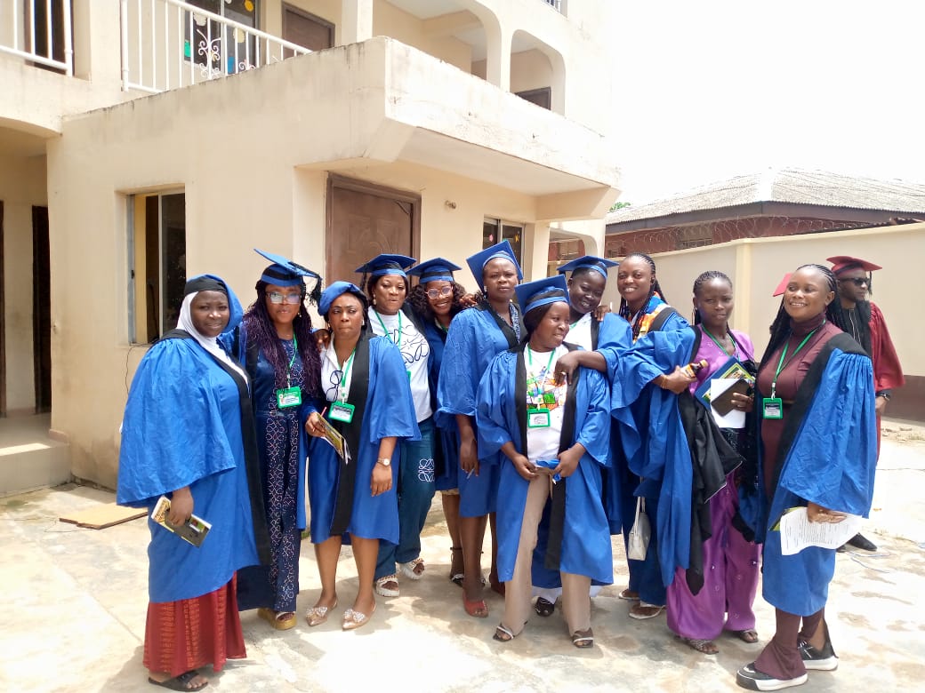 Medical students in laboratory